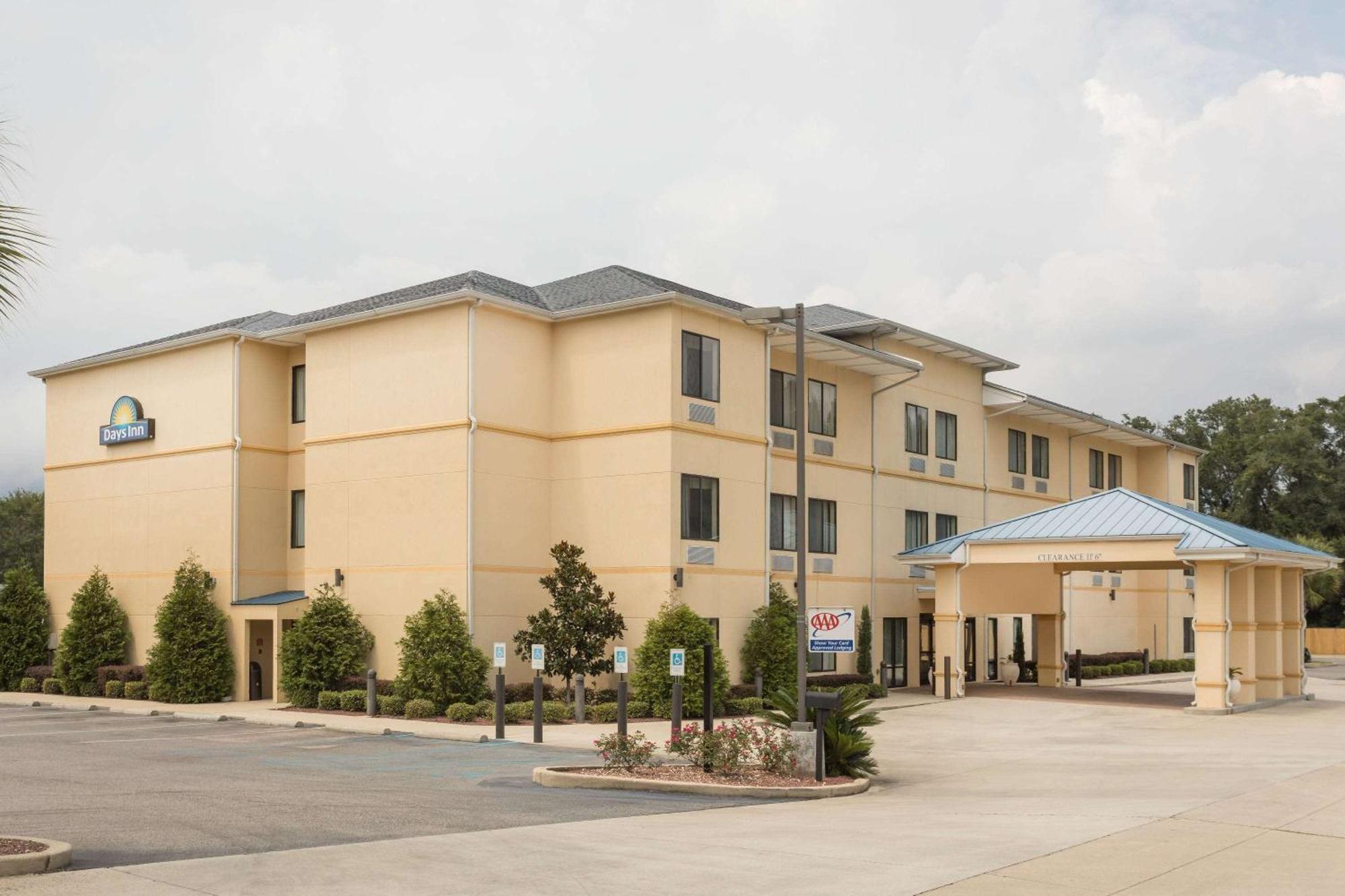 Days Inn By Wyndham Semmes Mobile Bagian luar foto
